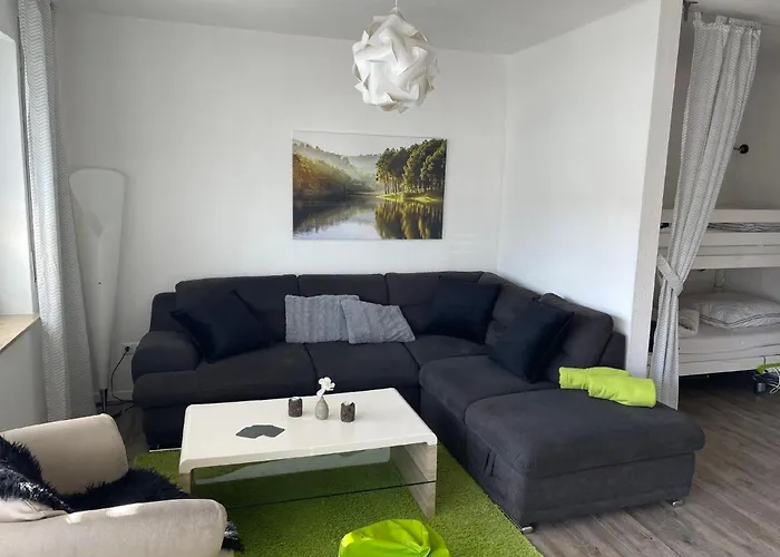 Kinderfreundliche Ferienwohnung In Niedersfeld Mit Terrasse